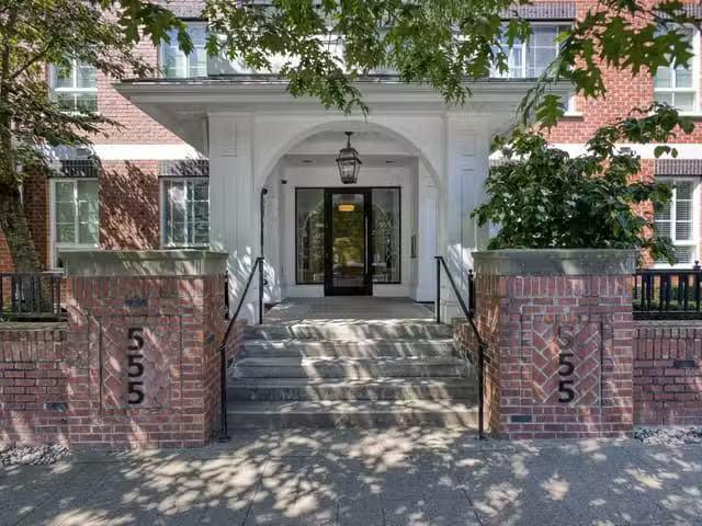 Apartment for sale in Coquitlam, Coquitlam, 415 555 Foster Ave.