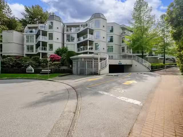 Apartment for sale in Coquitlam, Coquitlam, 416 1220 Lasalle P.