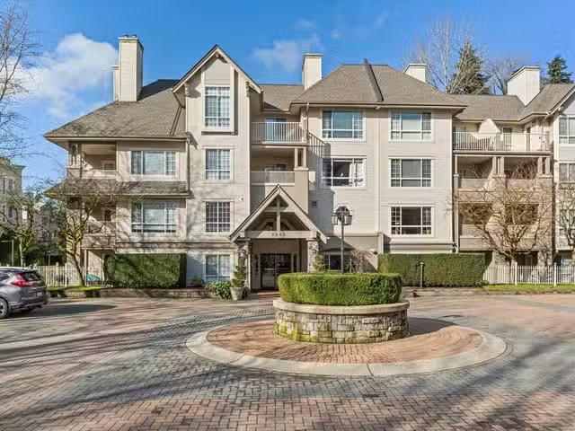 Apartment for sale in Coquitlam, Coquitlam, 418 1242 Town Cent.