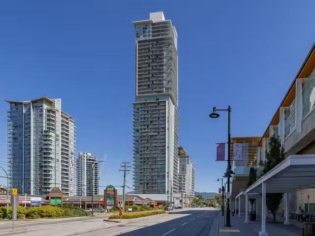 Apartment for sale in Coquitlam, Coquitlam, 4404 567 Clarke Ro.