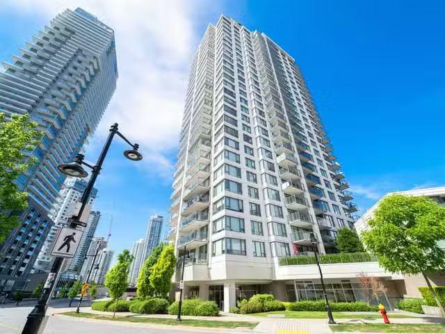 Apartment for sale in Coquitlam, Coquitlam, 705 570 Emerson St.