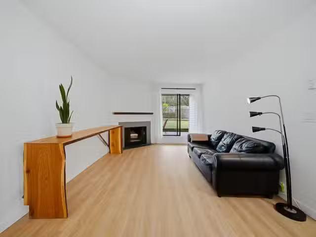 Apartment for sale in Coquitlam, Coquitlam, 108 615 North Road.