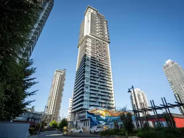 Apartment for sale in Coquitlam, Coquitlam, 1301 567 Clarke Ro.