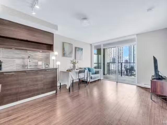 Apartment for sale in Coquitlam, Coquitlam, 1501 570 Emerson S.