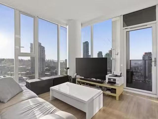Apartment for sale in Coquitlam, Coquitlam, 1609 567 Clarke Ro.