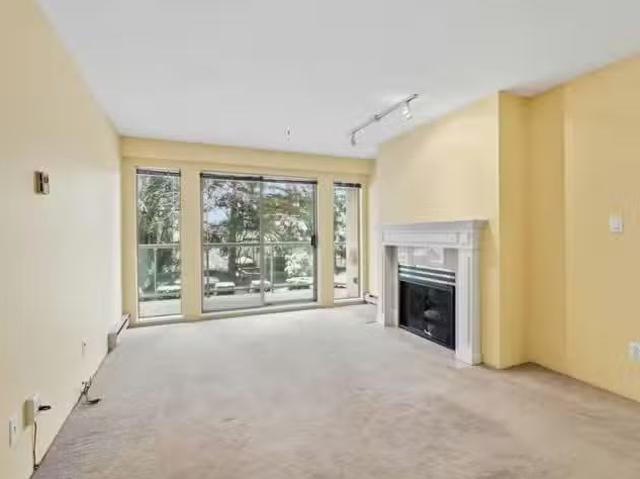 Apartment for sale in Coquitlam, Coquitlam, 202 1148 Westwood.