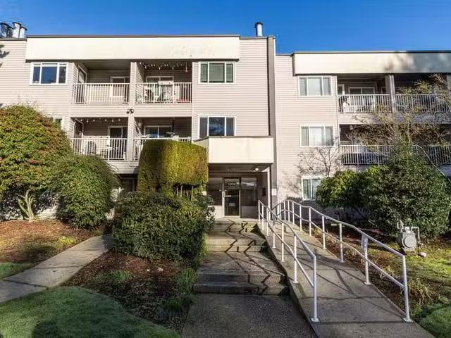 Apartment for sale in Coquitlam, Coquitlam, 204 1209 Howie Ave.