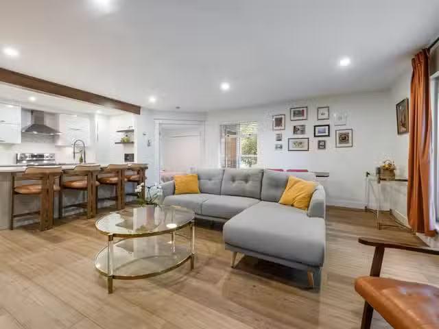 Apartment for sale in Coquitlam, Coquitlam, 208 2733 Atlin Pla.