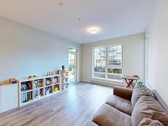 Apartment for sale in Coquitlam, Coquitlam, 208 615 Cottonwood.