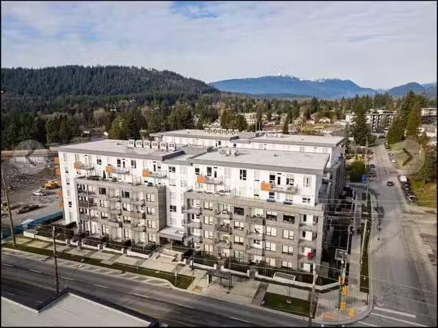 Apartment for sale in Coquitlam, Coquitlam, 217 645 Como Lake.