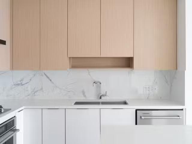 Apartment for sale in Coquitlam, Coquitlam, 2407 699 Whiting W.