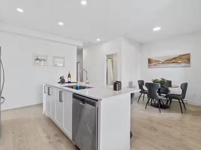 Apartment for sale in Coquitlam, Coquitlam, 301 808 Gauthier A.