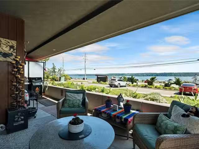Apartment for sale in Campbell River, 102 684 Island S Hwy, 10.