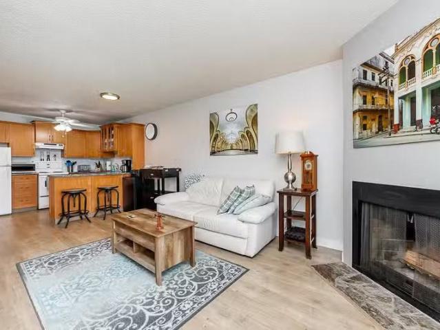 Apartment for sale in Central Coquitlam, Coquitlam, Coquitlam.