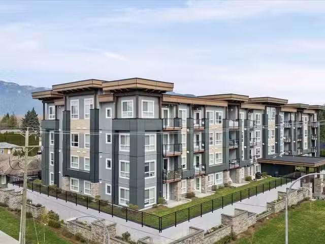 Apartment for sale in Chilliwack, Chilliwack, 112 9450 Robson.