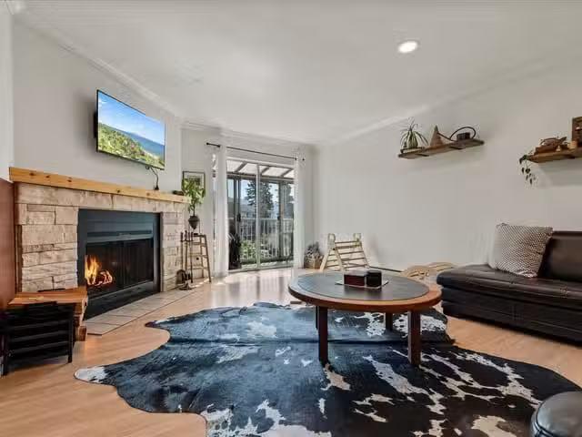 Apartment for sale in Chilliwack, Chilliwack, 306 8975 Mary St.