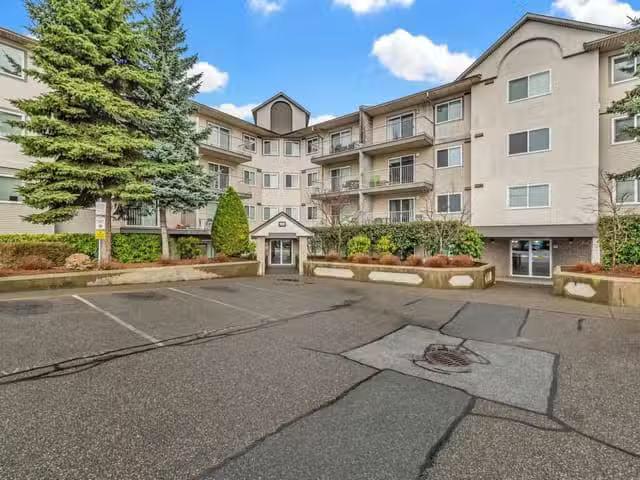 Apartment for sale in Chilliwack, Sardis, 215 7694 Evans Road.