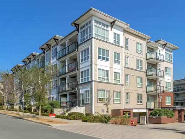 Apartment for sale in Clayton, Surrey, Cloverdale, a Street, 2.