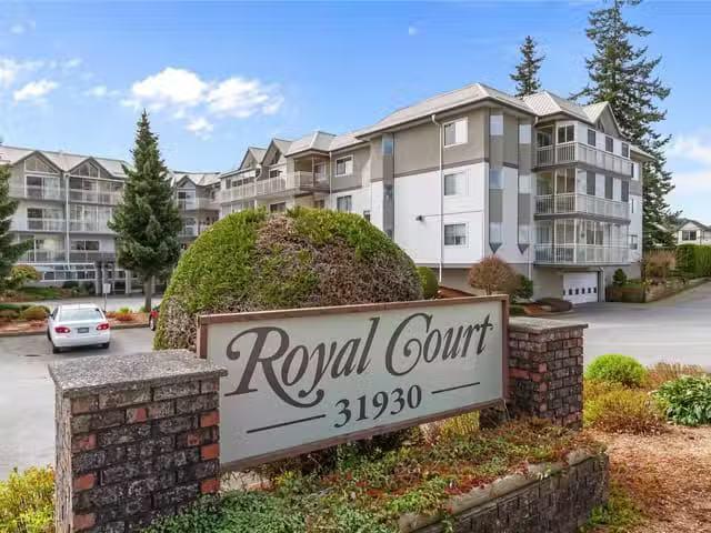 Apartment for sale in Abbotsford, Abbotsford, 101 31930 Old Ya.