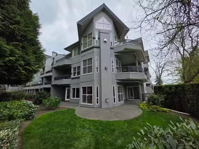 Apartment for sale in Abbotsford, Abbotsford, 102 34101 Old Ya.