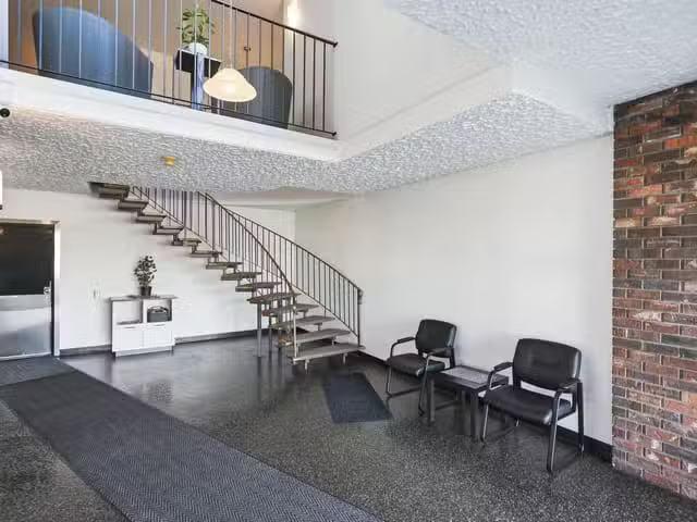 Apartment for sale in Abbotsford, Abbotsford, 111 32040 Peardo.