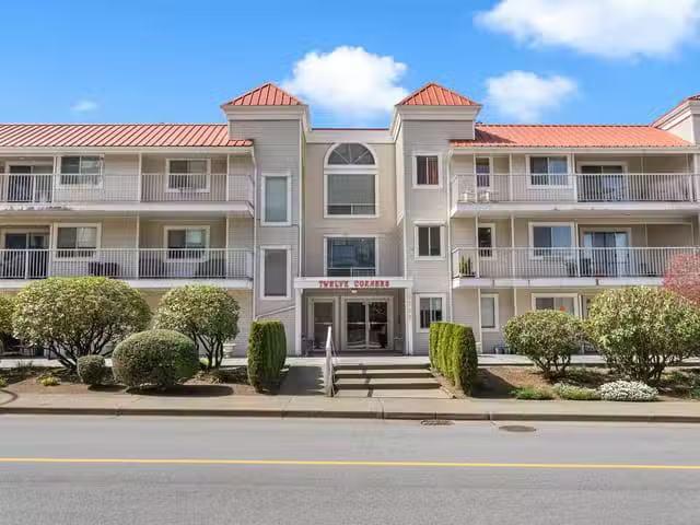 Apartment for sale in Abbotsford, Abbotsford, 1A 2725 Fuller S.