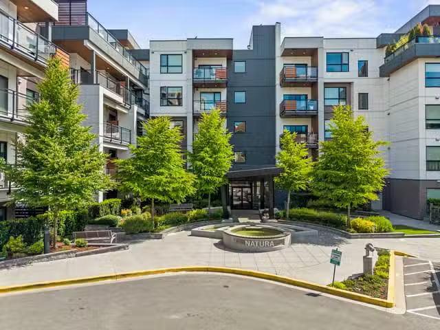 Apartment for sale in Abbotsford, Abbotsford, 204 3182 Gladwin.