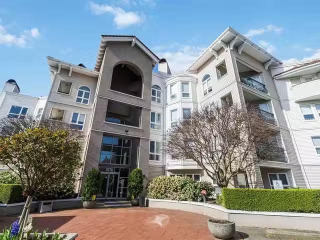 Apartment for sale in Abbotsford, Abbotsford, 205 3172 Gladwin.