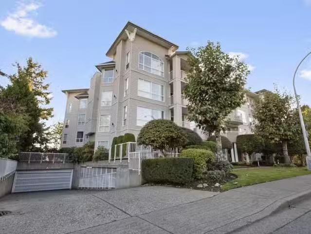 Apartment for sale in Abbotsford, Abbotsford, 206 32120 Mt Wad.