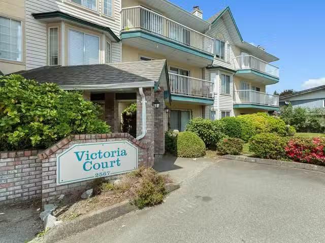 Apartment for sale in Abbotsford, Abbotsford, 302 2567 Victori.
