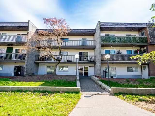 Apartment for sale in Abbotsford, Abbotsford, 304 33850 Fern S.