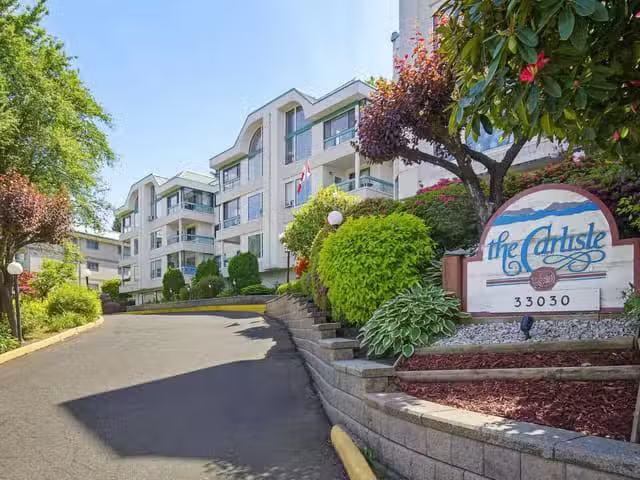 Apartment for sale in Abbotsford, Abbotsford, 312 33030 George.