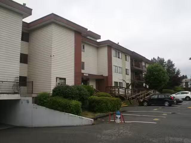 Apartment for sale in Abbotsford, Abbotsford, 328 1909 Salton.