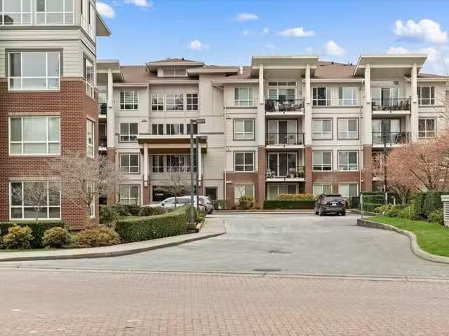 Apartment for sale in Abbotsford, Abbotsford, 402 3192 Gladwin.