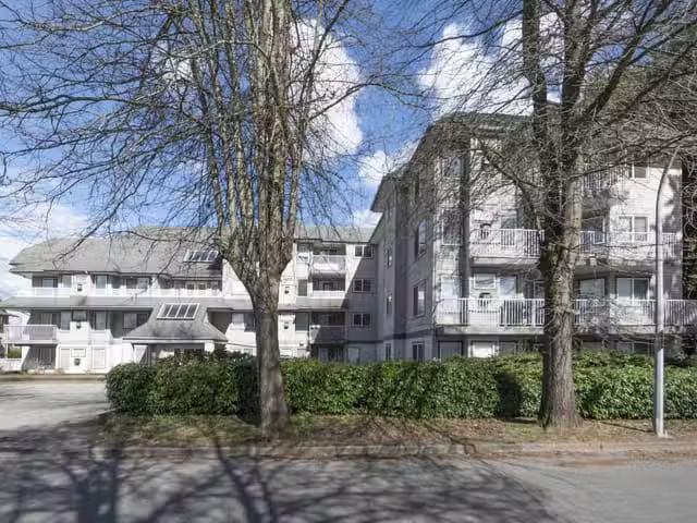 Apartment for sale in Abbotsford, Abbotsford, 407 33407 Tessar.