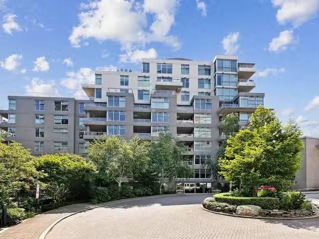 Apartment for sale in Burnaby, Burnaby North, 101 9262 Univers.