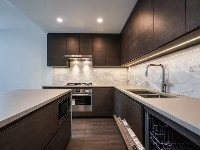 Apartment for sale in Burnaby, Burnaby North, 2811 2108 Gilmor.