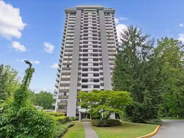 Apartment for sale in Burnaby, Burnaby North, 403 9521 Cardsto.
