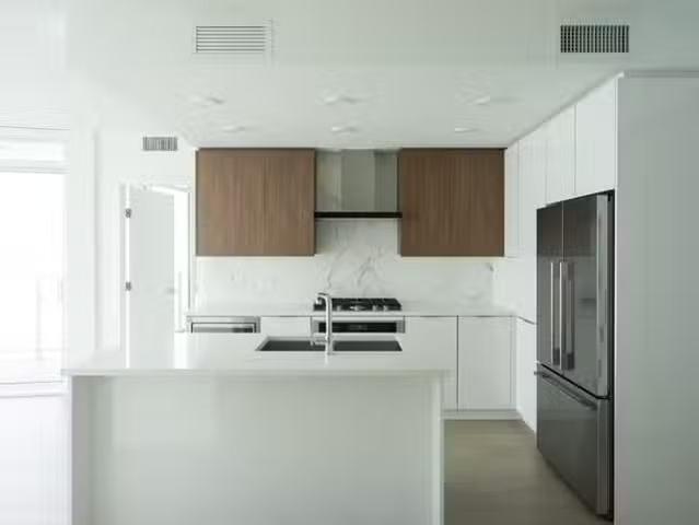 Apartment for sale in Burnaby, Burnaby East, 2402 7683 Park Cr.