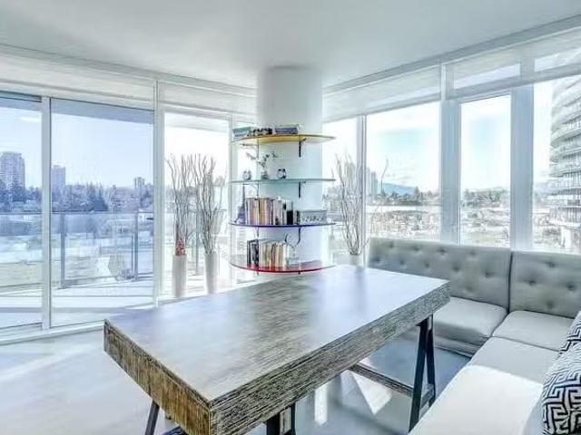 Apartment for sale in Burnaby, Burnaby East, 303 7683 Park Cre.