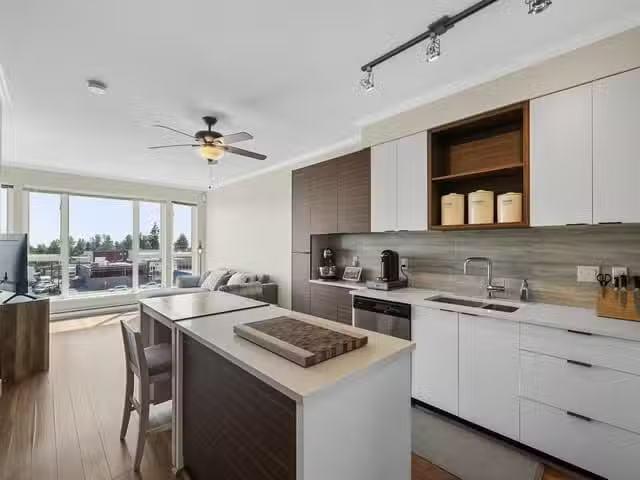 Apartment for sale in Burnaby, Burnaby South, PH03 5355 Lane S.