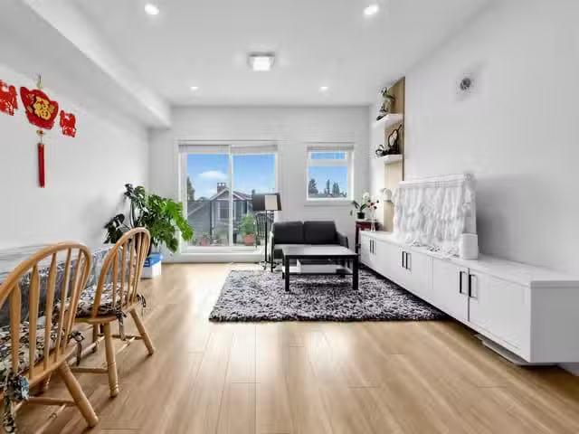 Apartment for sale in Burnaby, Burnaby South, 15 6288 Beresfor.