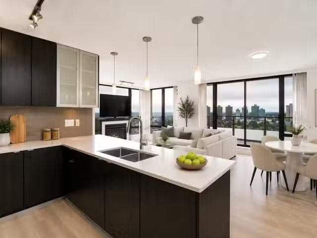 Apartment for sale in Burnaby, Burnaby South, 1805 7328 Arcola.