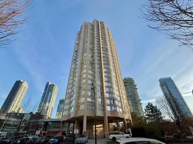 Apartment for sale in Burnaby, Burnaby South, 1806 6220 Mc Kay.