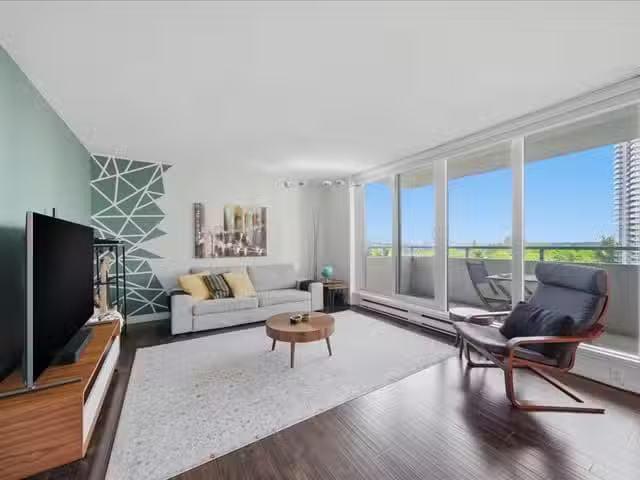 Apartment for sale in Burnaby, Burnaby South, 1006 4160 Sardis.