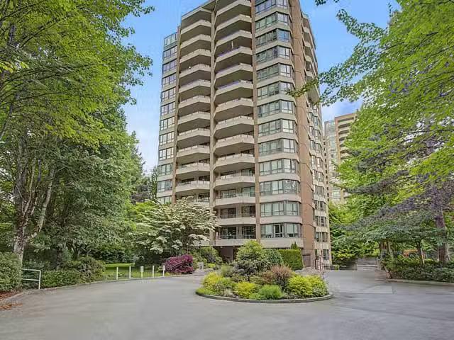 Apartment for sale in Burnaby, Burnaby South, 104 6152 Kathlee.