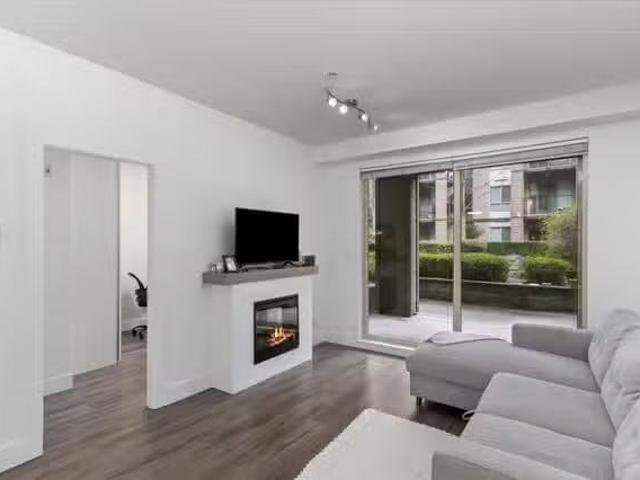 Apartment for sale in Burnaby, Burnaby South, 112 7478 Byrnepa.