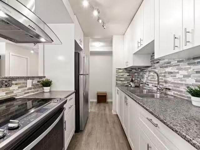 Apartment for sale in Burnaby, Burnaby South, 1202 6759 Willin.