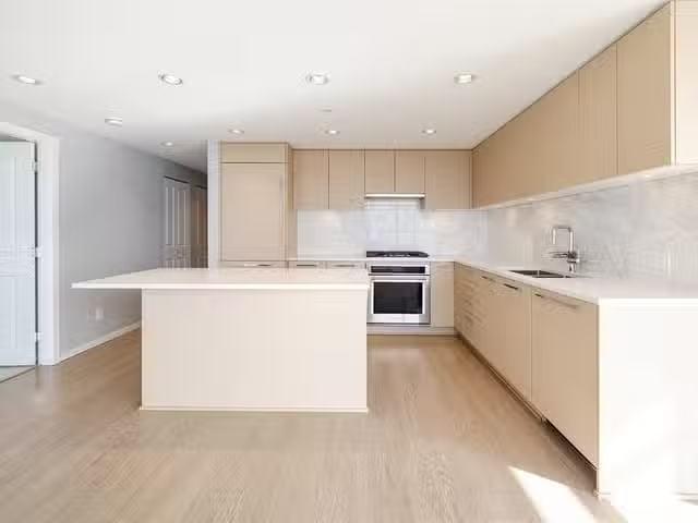 Apartment for sale in Burnaby, Burnaby South, 2508 6700 Dunbla.