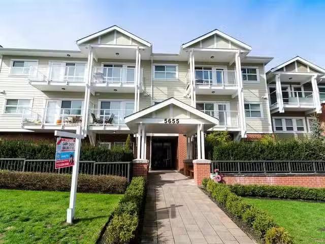 Apartment for sale in Burnaby, Burnaby South, 202 5655 Inman A.